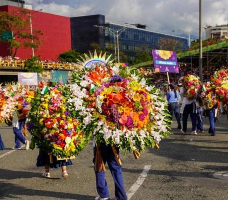 Así se vive el desfile de silleteros en la Feria de las Flores en Medellín 2024