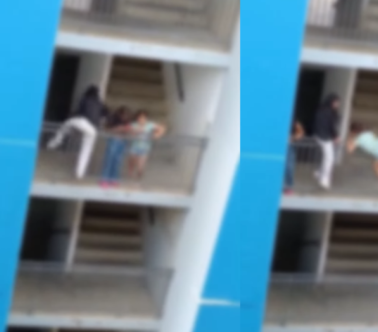 Tres niñas ponen en riesgo su vida tras colgarse del balcón de un edificio en Medellín